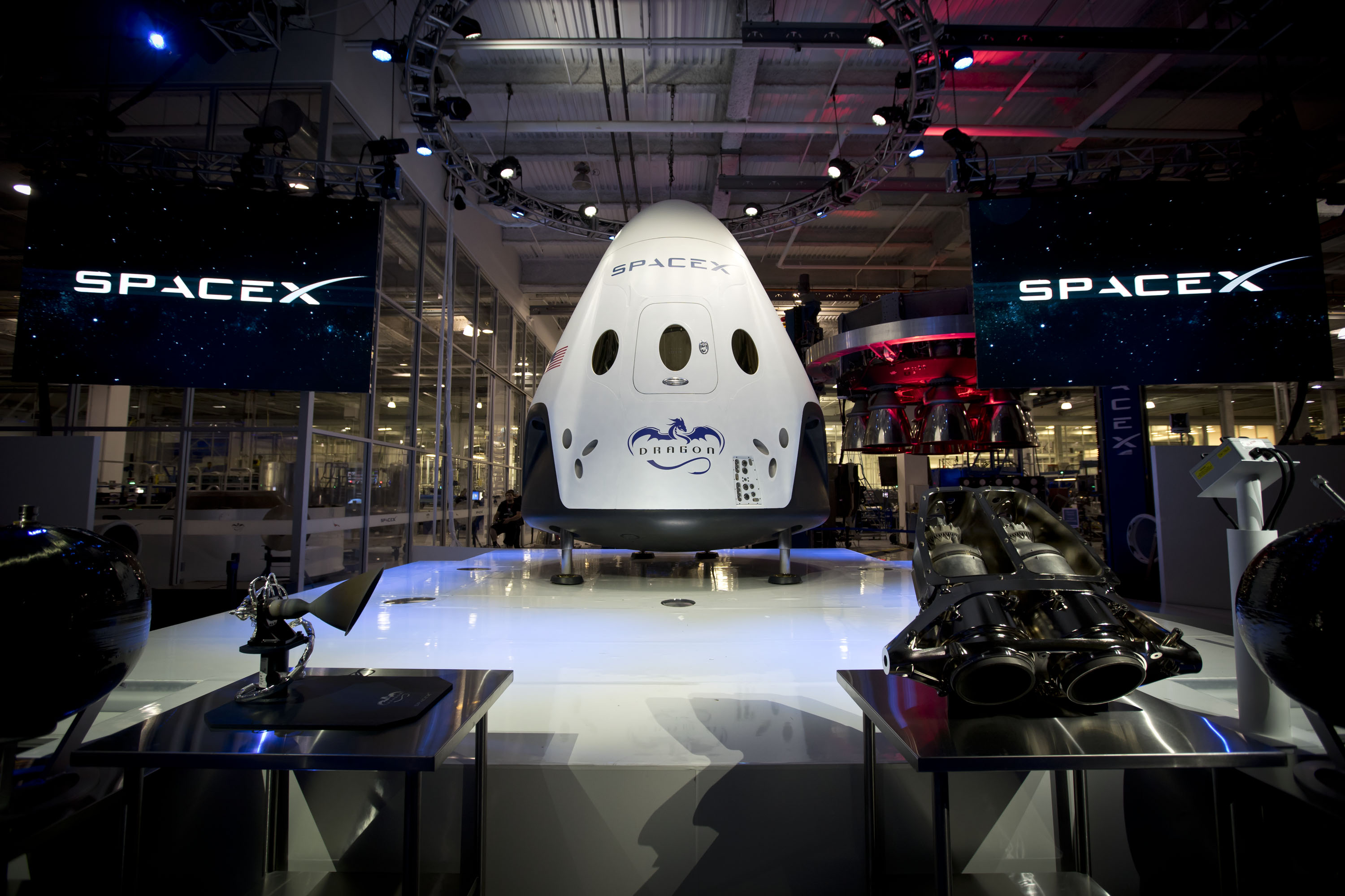 Private Astronaut Taxis by SpaceX, Boeing May Not Be Ready by 2019: Report